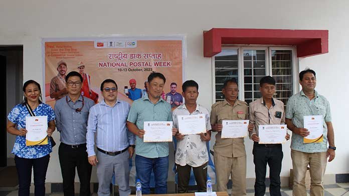 4-officials-honoured