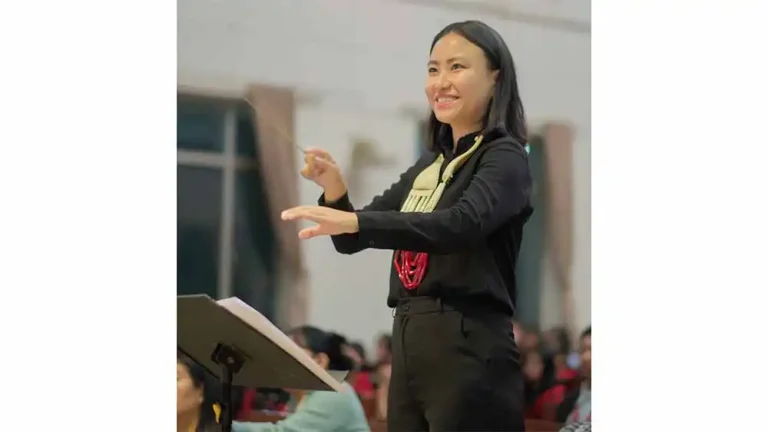 Avoni Odyuo conducts music workshops in Cambodia