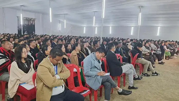A_section_of_the_congregation