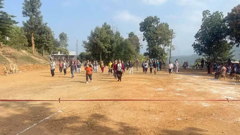 Assam Rifles host sports and fun festival in Ahthibung