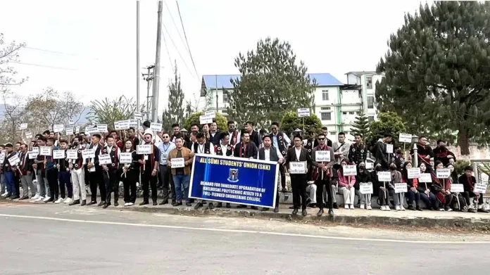 SKK sit-in protest