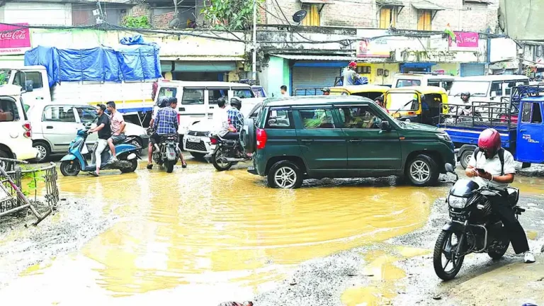 Rain causes waterlogging, traffic jam in Dimapur