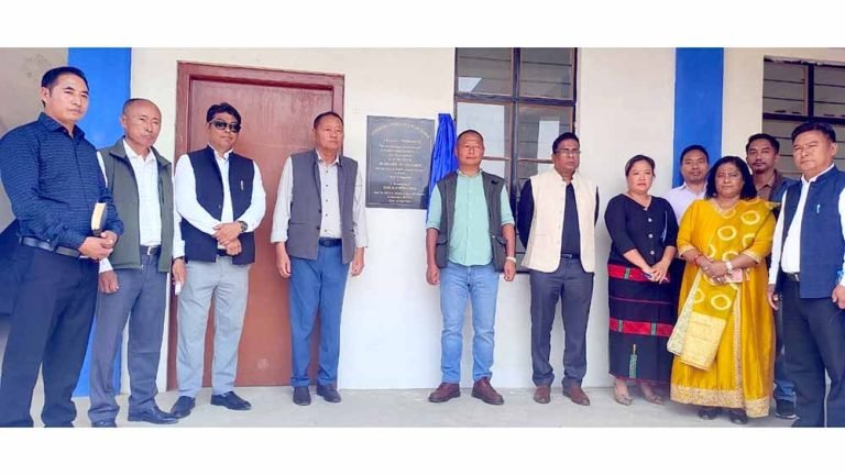 Dr. Yhome inaugurates new building of GHSS, Akuluto