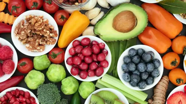 Eating a healthy diet in childhood can delay menstrual onset in girls: Study