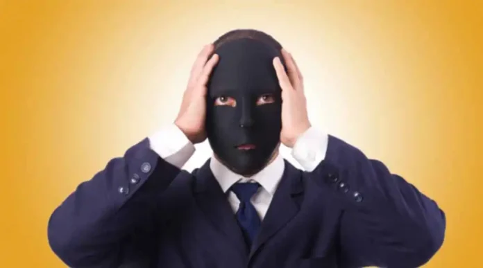 How to handle a narcissist