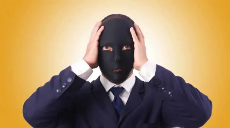 How to handle a narcissist: 7 Tips